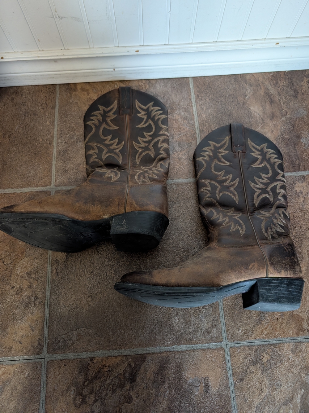 Ariat Brown Distressed Leather Cowboy Boots with Embroidered Shaft